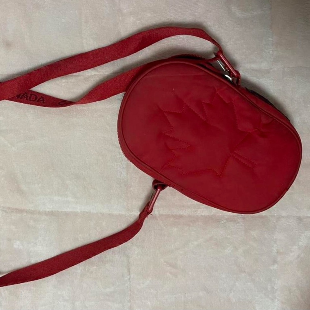 Vintage Lululemon Olympic Crossbody Bag